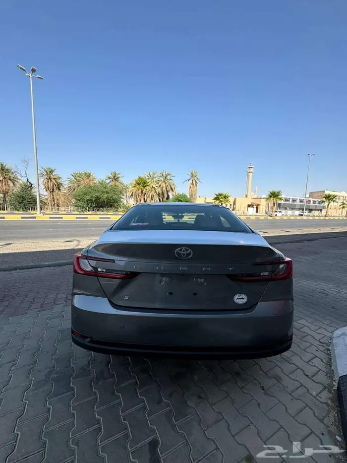 تويوتا كامري E ستاندر 2025 بنزين سعودي 3