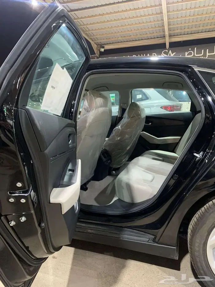 هوندا اكورد LX استندر بنزين 2025 سعودي 6