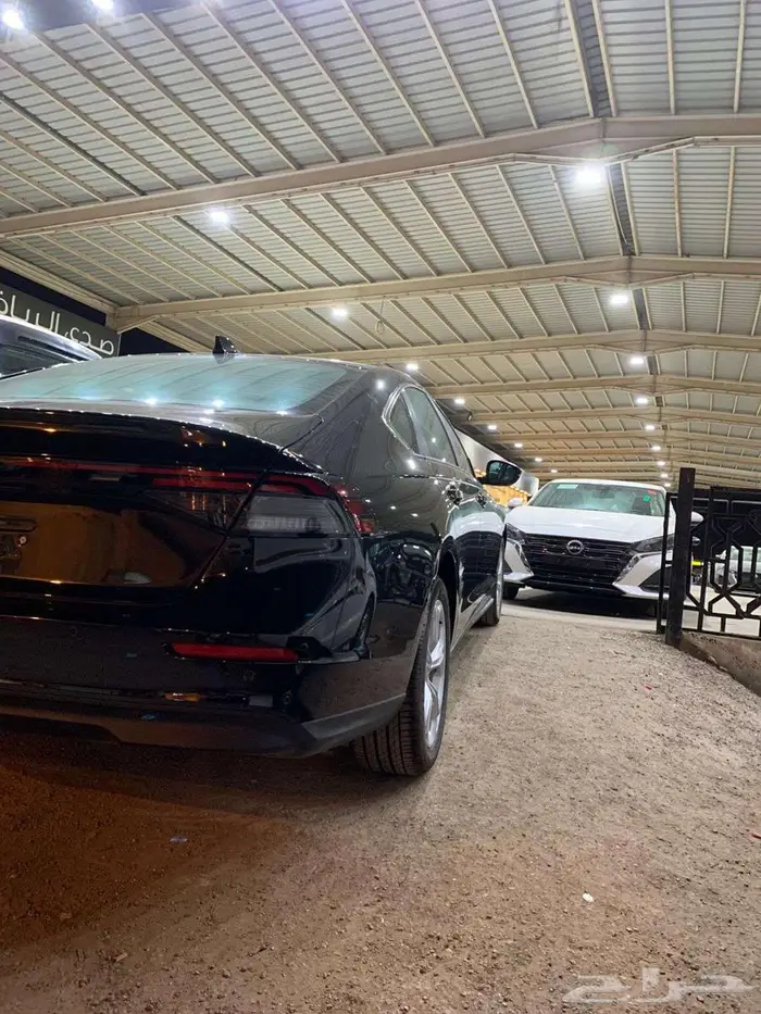 هوندا اكورد LX استندر بنزين 2025 سعودي 9
