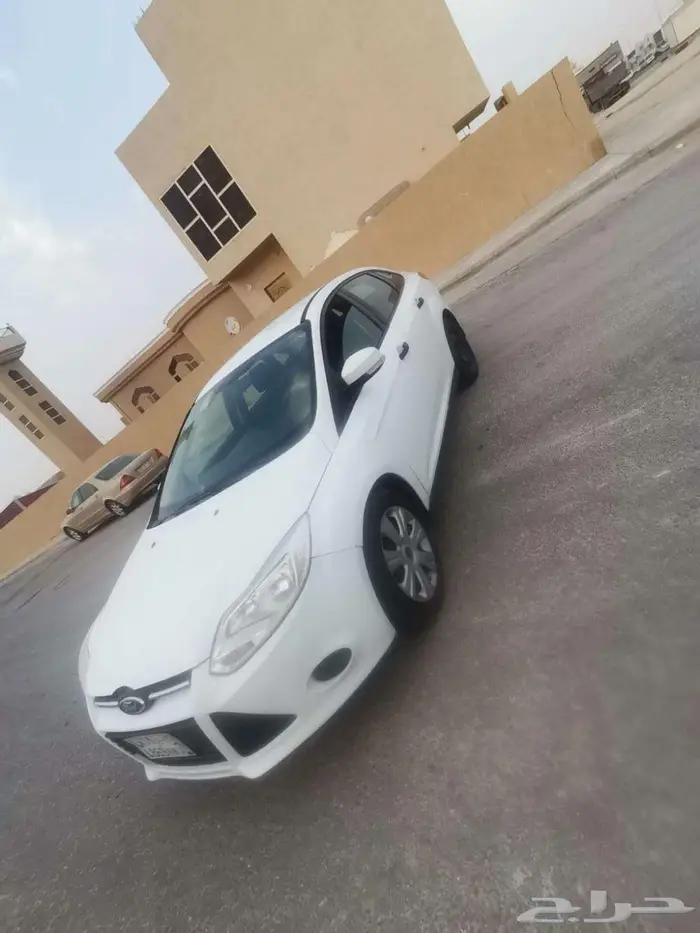 فورد فوكس 2013 38