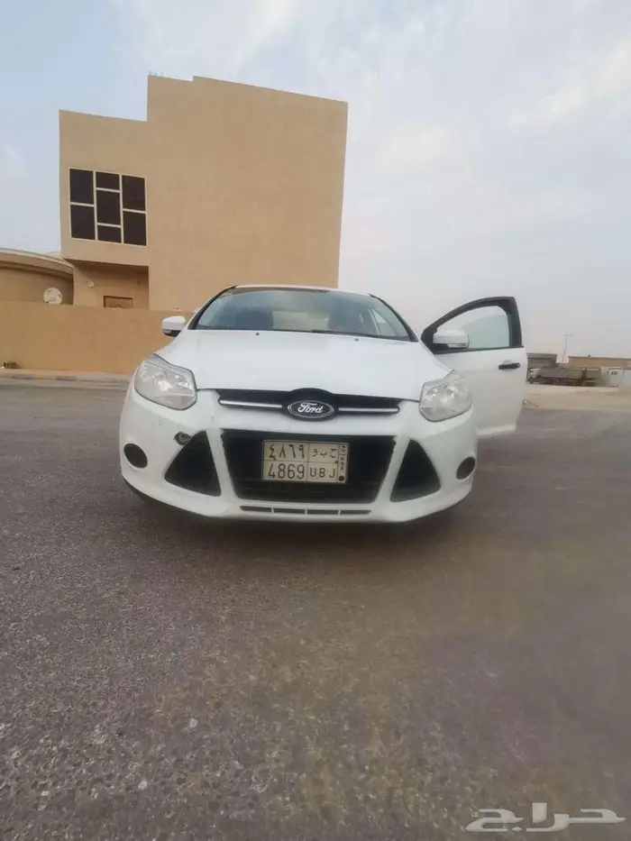 فورد فوكس 2013 37