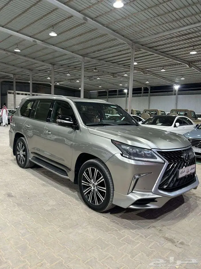 جيب لكزس 2019 LX570 فل أوبشن 2
