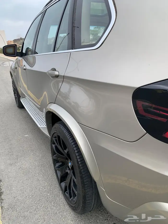 جيب بي ام دبليو 25