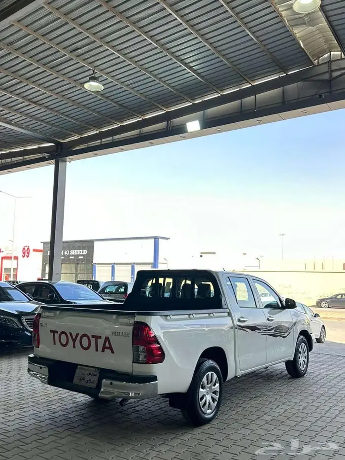تويوتا هايلوكس غمارتين 2020 GLX 4