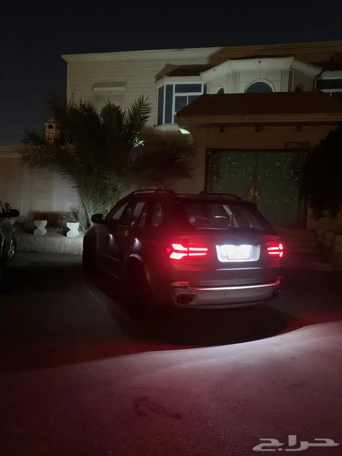 جيب بي ام دبليو 9