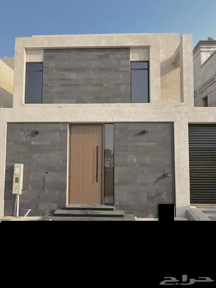 فيلا مميزة مودرن للبيع 0