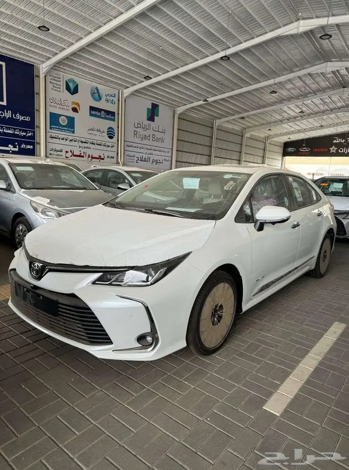 تويوتا كورولا XLI فل كامل م 2025 - سعودي 1