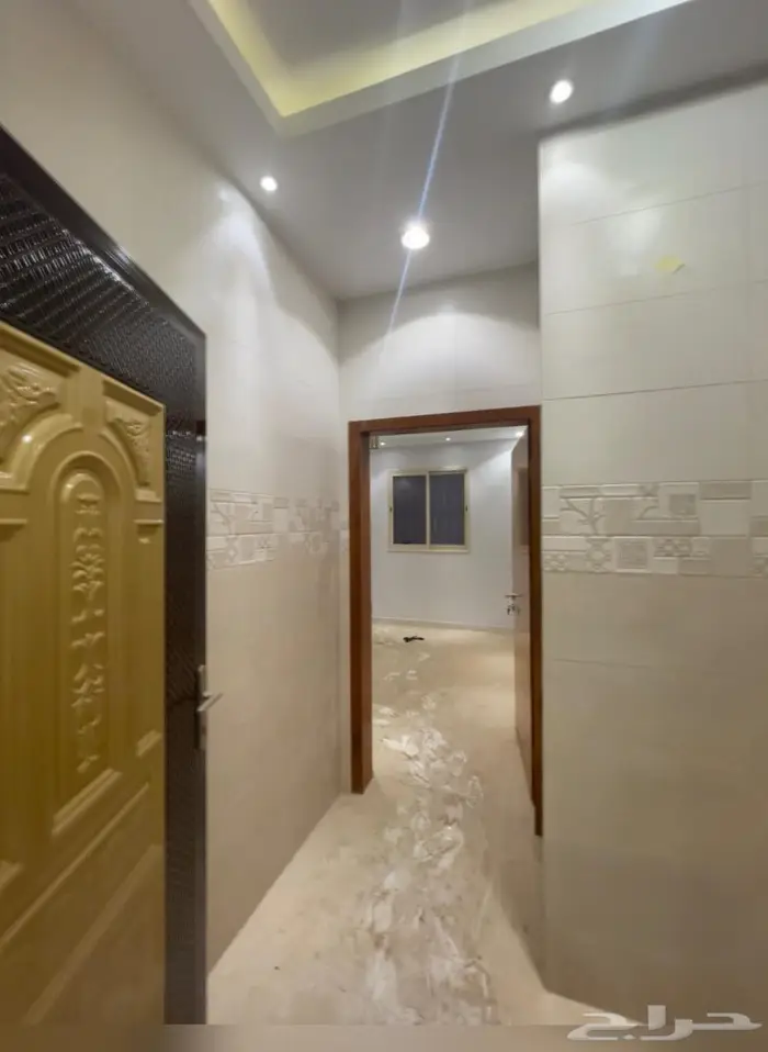 عمارة للبيع تحتوي ع استراحة وفله وشقتين 16