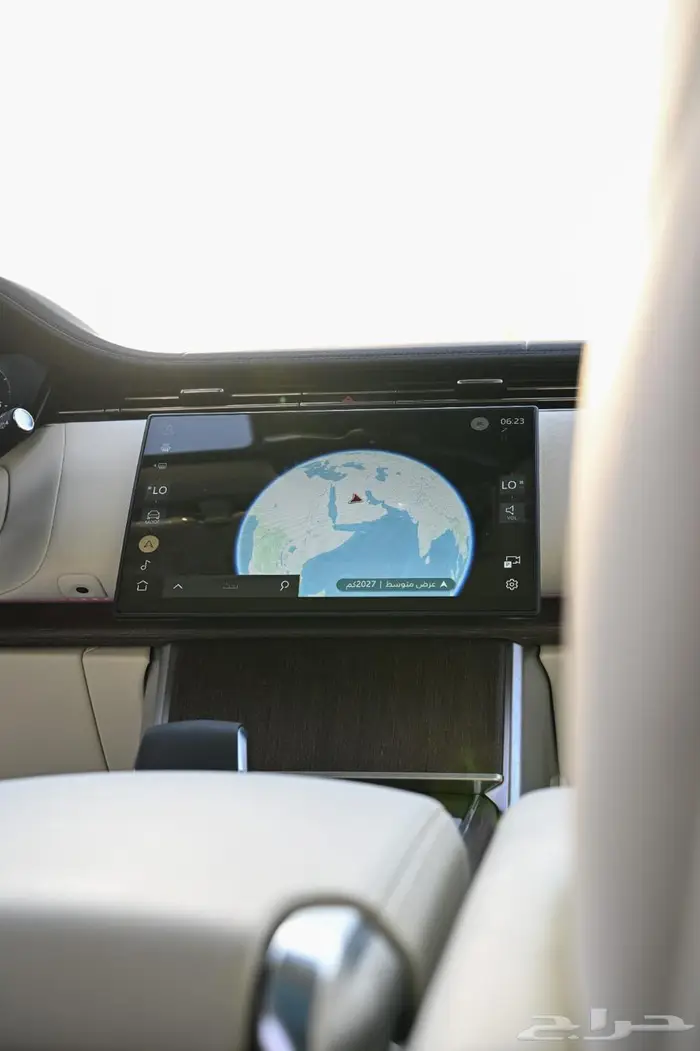 رنج روفر الفوج 2025 (خان) للايجار 8