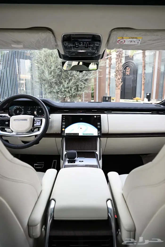 رنج روفر الفوج 2025 (خان) للايجار 4