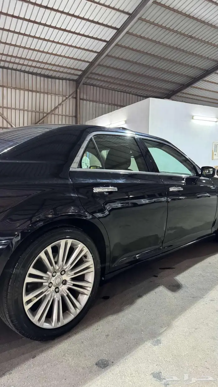 كرايزلر C300 ليمتيد 2013 6