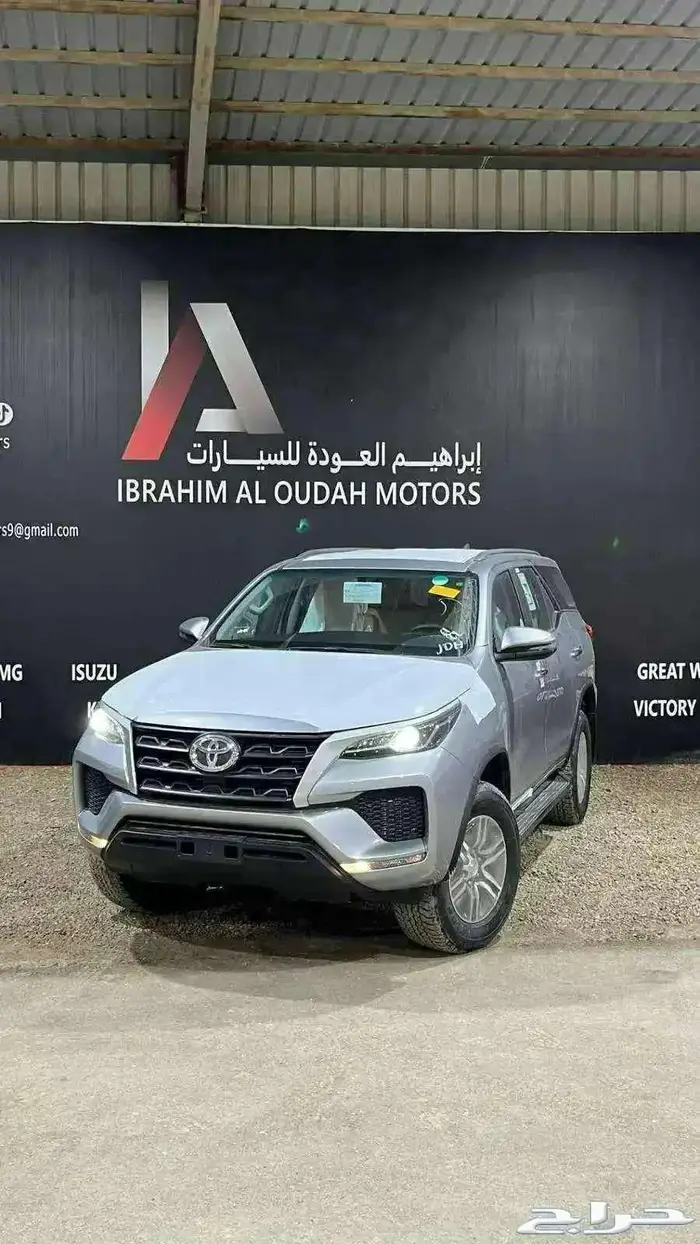 تويوتا فورشنر دبل بنزين 2025 3