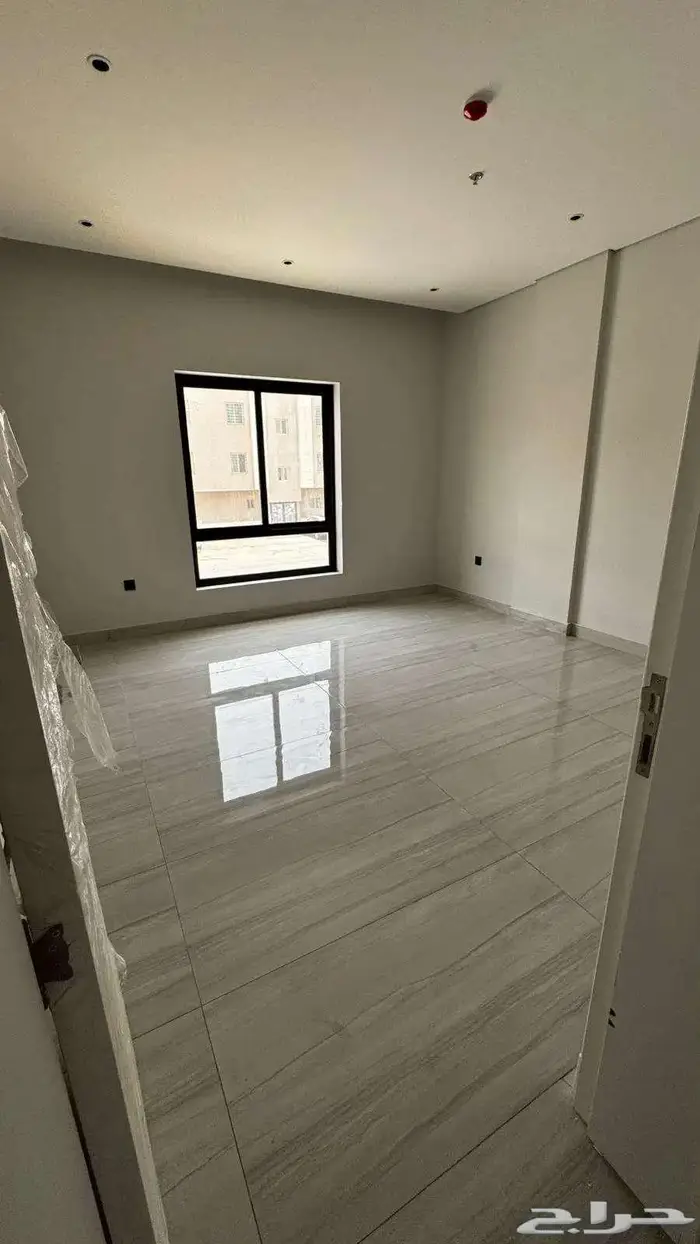 شقق فاخرة للإيجار - الدمام 3