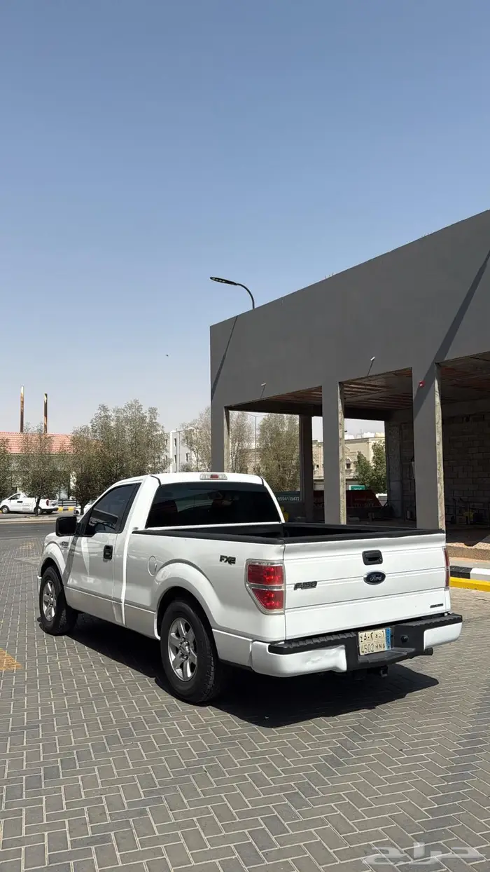 للبيع F150 غمارة V8 3