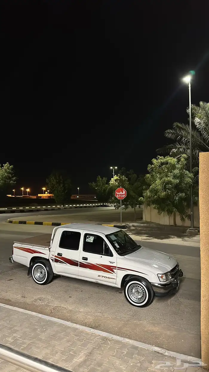 هايلكس 2004 4