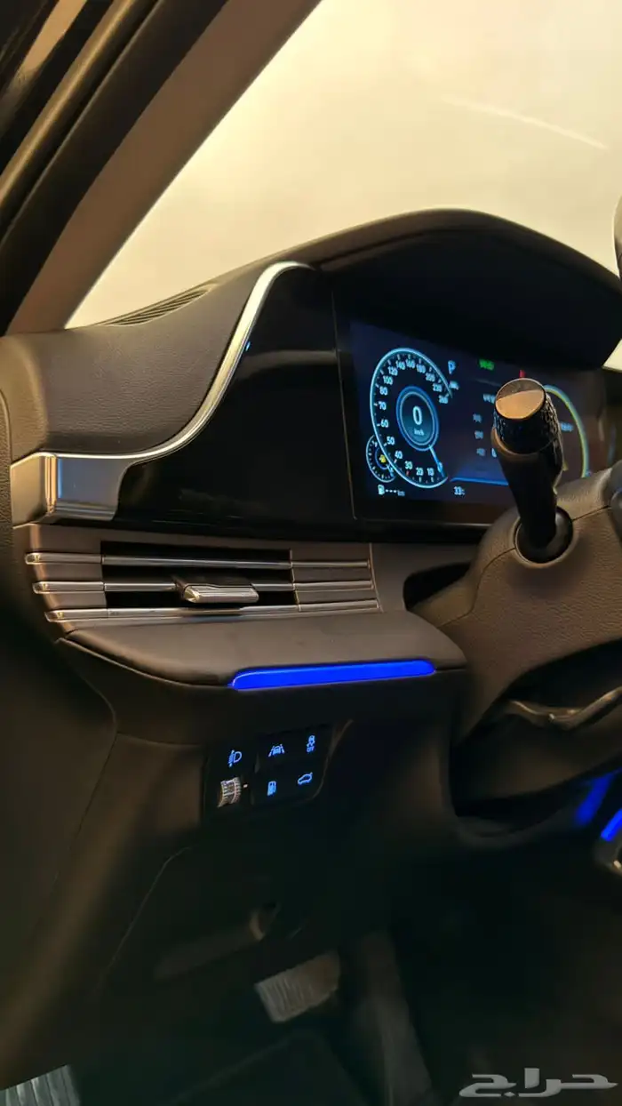 هونداي 2021( بنزين) v4 فل كامل بحالة الوكالة 7