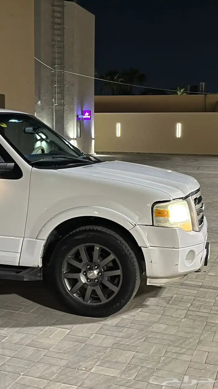 اكسبدشن ابيض 2013 8