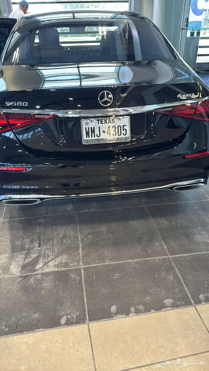 مرسيدس S560 من المصنع وارد امريكا ماشية 300 كيلو فقط 1