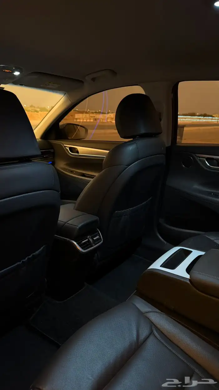 هونداي 2021( بنزين) v4 فل كامل بحالة الوكالة 12