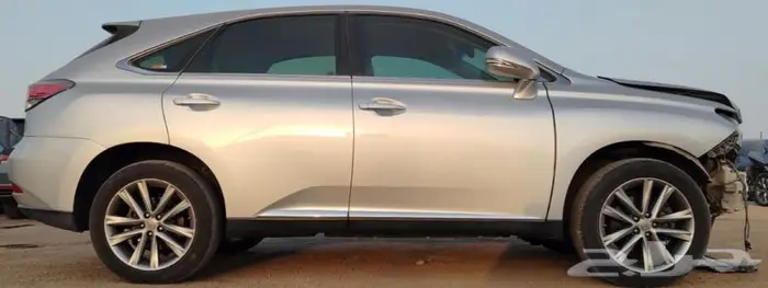 لكزس RX350 نص فل سعودي مصدومه 2