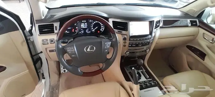 لكزس LX570 فل كامل DD البيع 147000 6