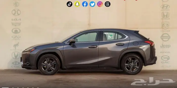 لكزس UX200استاندر رمادي مستخدم 2023 5