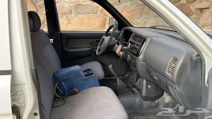ميتسوبيشي L200 نظيف 2003 7