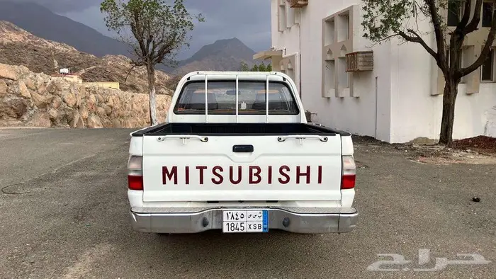 ميتسوبيشي L200 نظيف 2003 4