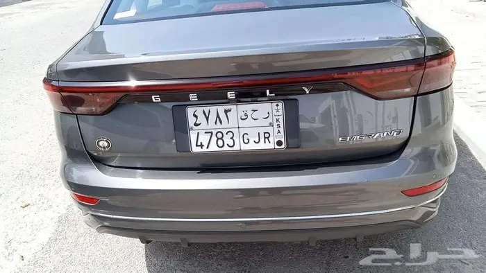 جيلي إمجراند 7 موديل 2023 فل كامل 9
