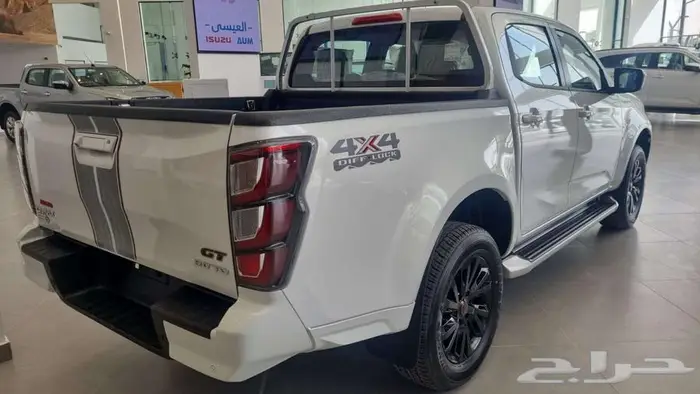 إيسوزو ديماكس غمارتين GT و LS فل كامل 2025 بسعار منافسه 5