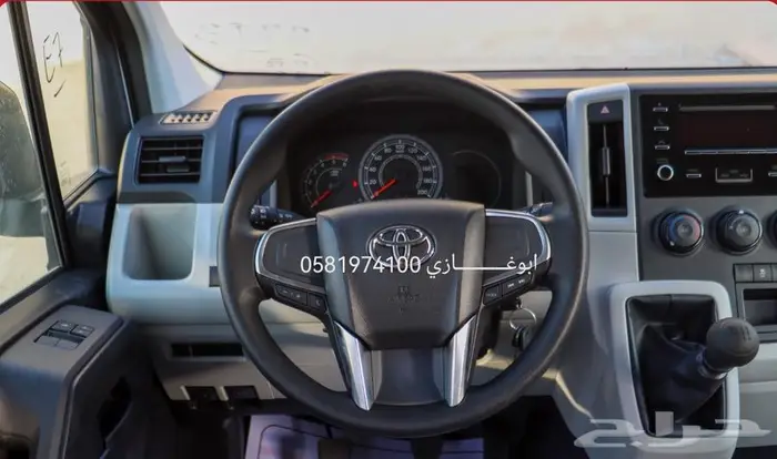 تويوتا باص بضاعه ديزل سقف منخفض موديل 2025 15