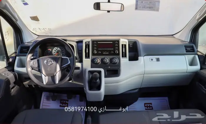 تويوتا باص بضاعه ديزل سقف منخفض موديل 2025 9