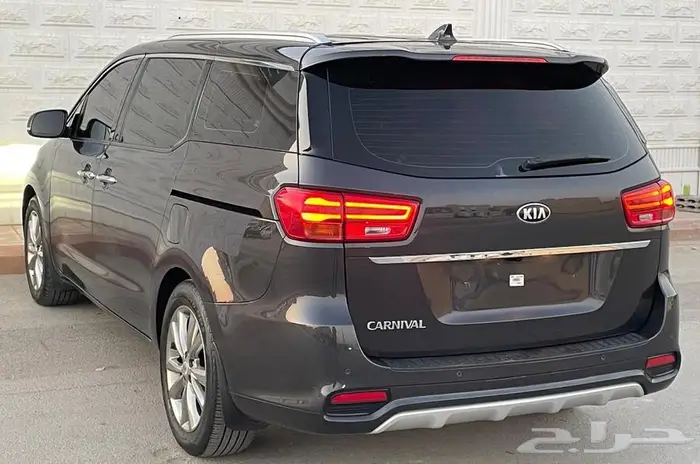 كرنفال موديل 2019 ممشي 181 الف ديزل 3