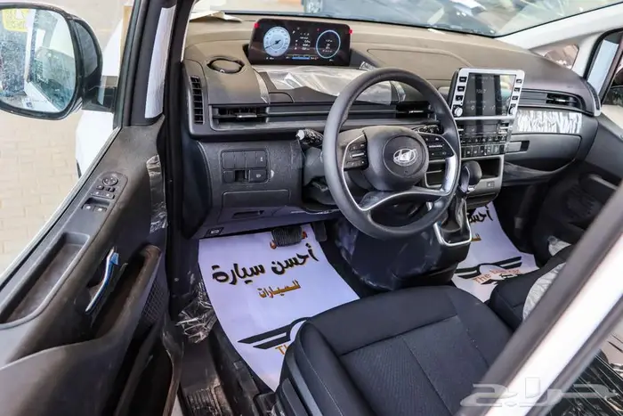هيونداي ستاريا ديزل 9 راكب اوتوماتيك نص فل موديل 2025 7