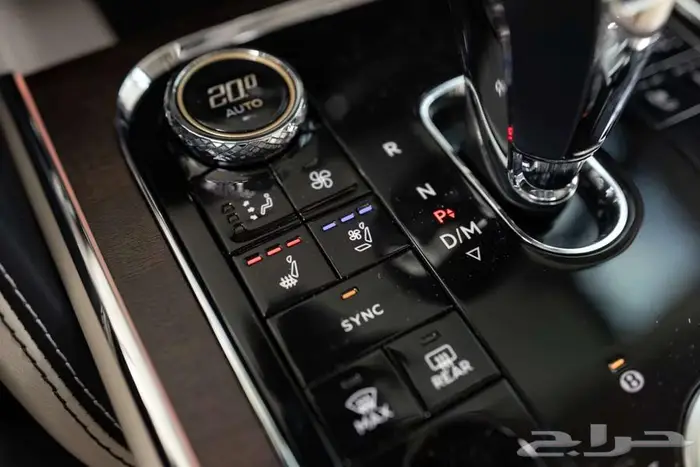بنتلي فلاينج سبير Bentley Flying Spur Azure Hybrid 16