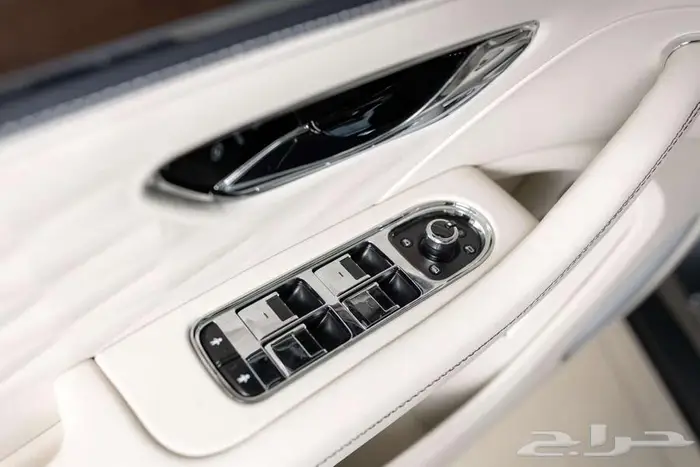 بنتلي فلاينج سبير Bentley Flying Spur Azure Hybrid 10