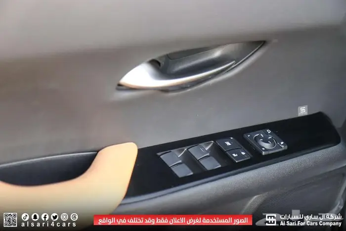 لكزس UX200 2023 15