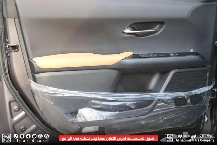 لكزس UX200 2023 17