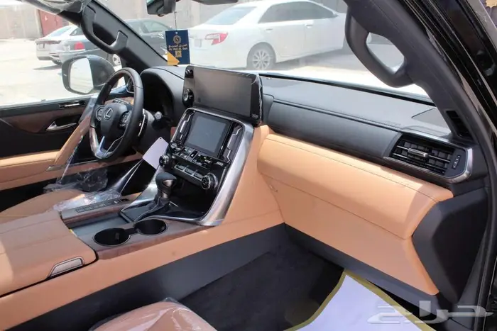 لكزس-LX600 BB -خليجي-2025-فل كامل -25 سماعه داخليه 19