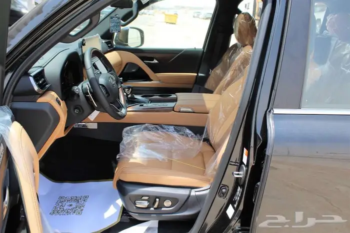 لكزس-LX600 BB -خليجي-2025-فل كامل -25 سماعه داخليه 10