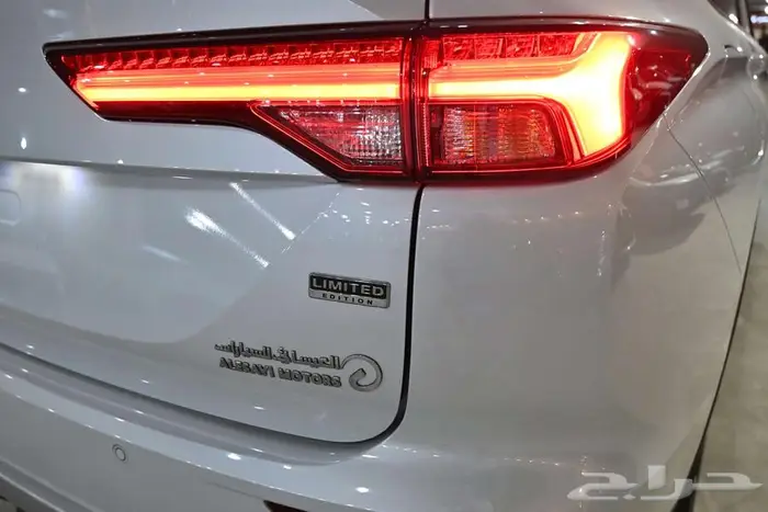 ميتسوبيشي اوتلاندر 2025 بريميوم بلس لميتيد ايديشن سعودي 7