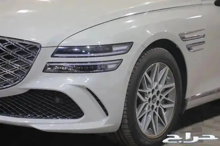 جينيسس G80 بريستيج بانوراما جلد اربعة سلندر موديل 2025 7