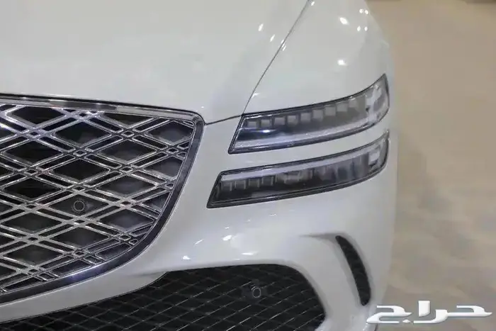 جينيسس G80 بريستيج بانوراما جلد اربعة سلندر موديل 2025 5