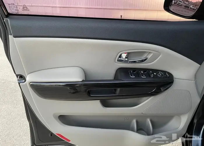 كرنفال موديل 2019 ممشي 181 الف ديزل 18