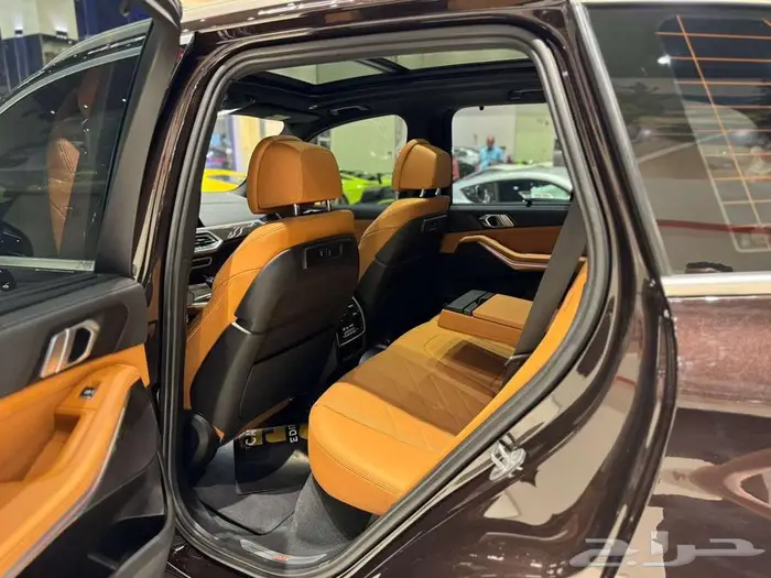 X5 2023 BMW 11