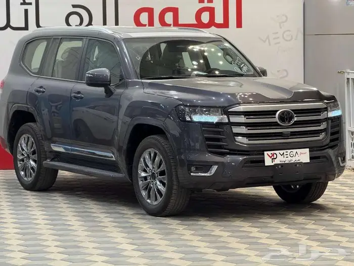 لاندكروزر GXR L4 ديزل 2025 تمويل فوري استلم في اسرع وقت 2