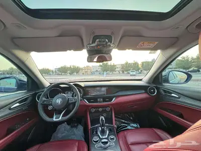 2020 Alfa Romeo Stelvio fully loaded with panorama sunroof index