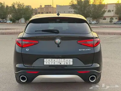 2020 Alfa Romeo Stelvio fully loaded with panorama sunroof index