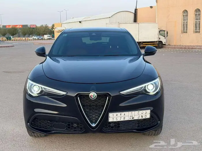 2020 Alfa Romeo Stelvio fully loaded with panorama sunroof 1