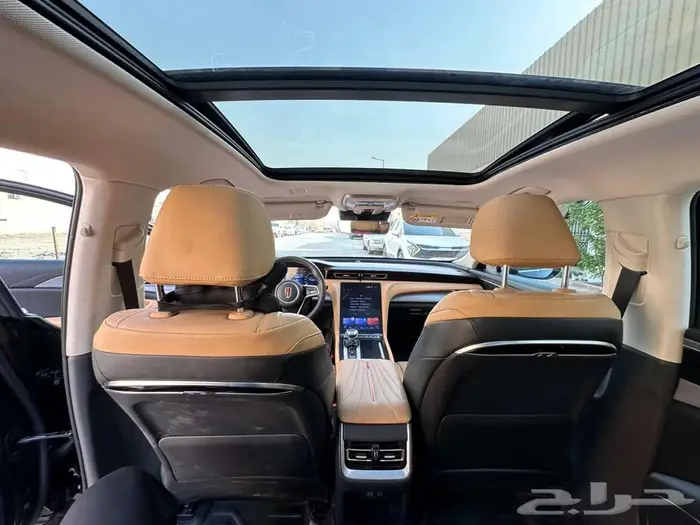 2024 HONGQI OUSADO 40 TD fully loaded with panorama sunroof 25